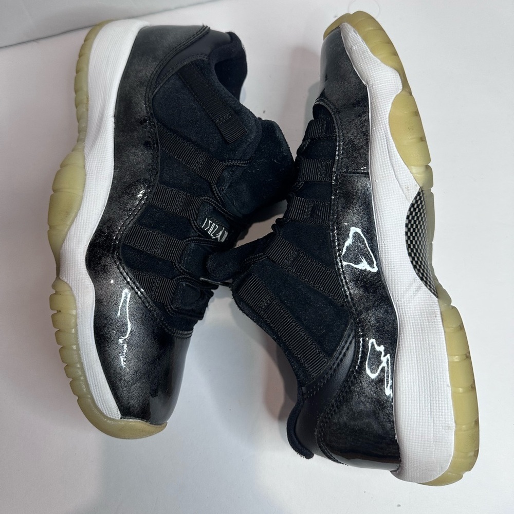 Kids Black and White Jordan 11 Sneakers - Picture 8 of 8